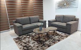 Centre Point Comfort Apartment